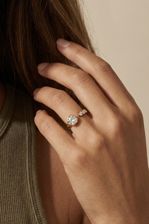 Grossista ÉLINE L'ATELIER - Anello geometrico in acciaio inossidabile con impronta.