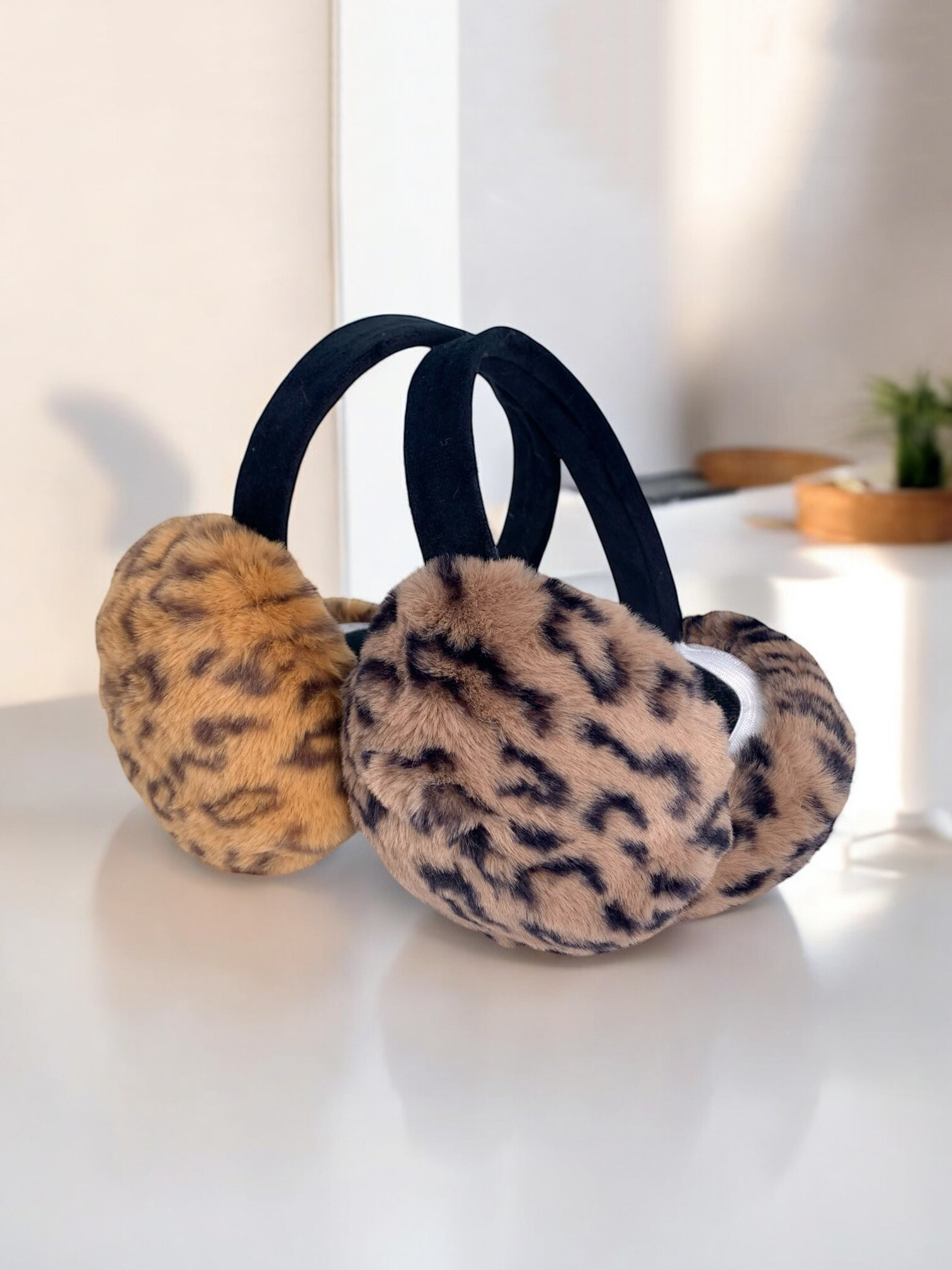 Großhändler ÉLINE L'ATELIER - Ohrenschützer aus Leoparden-Kunstpelz