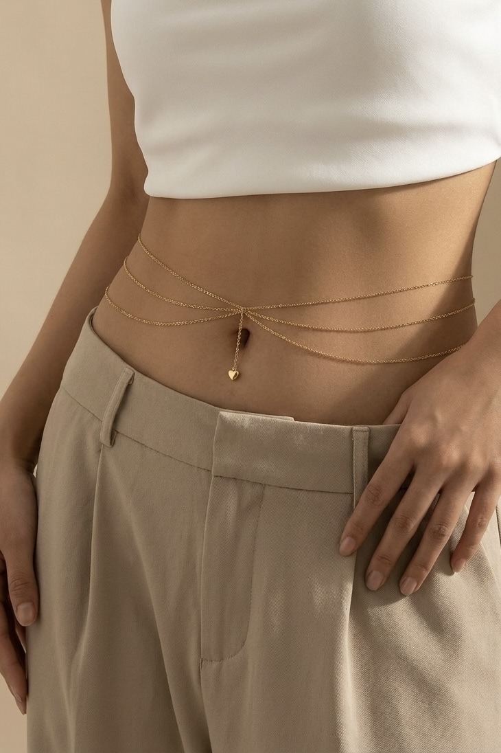 Grossiste ÉLINE L'ATELIER - Chaîne de taille triple rang cœur en acier inoxydable