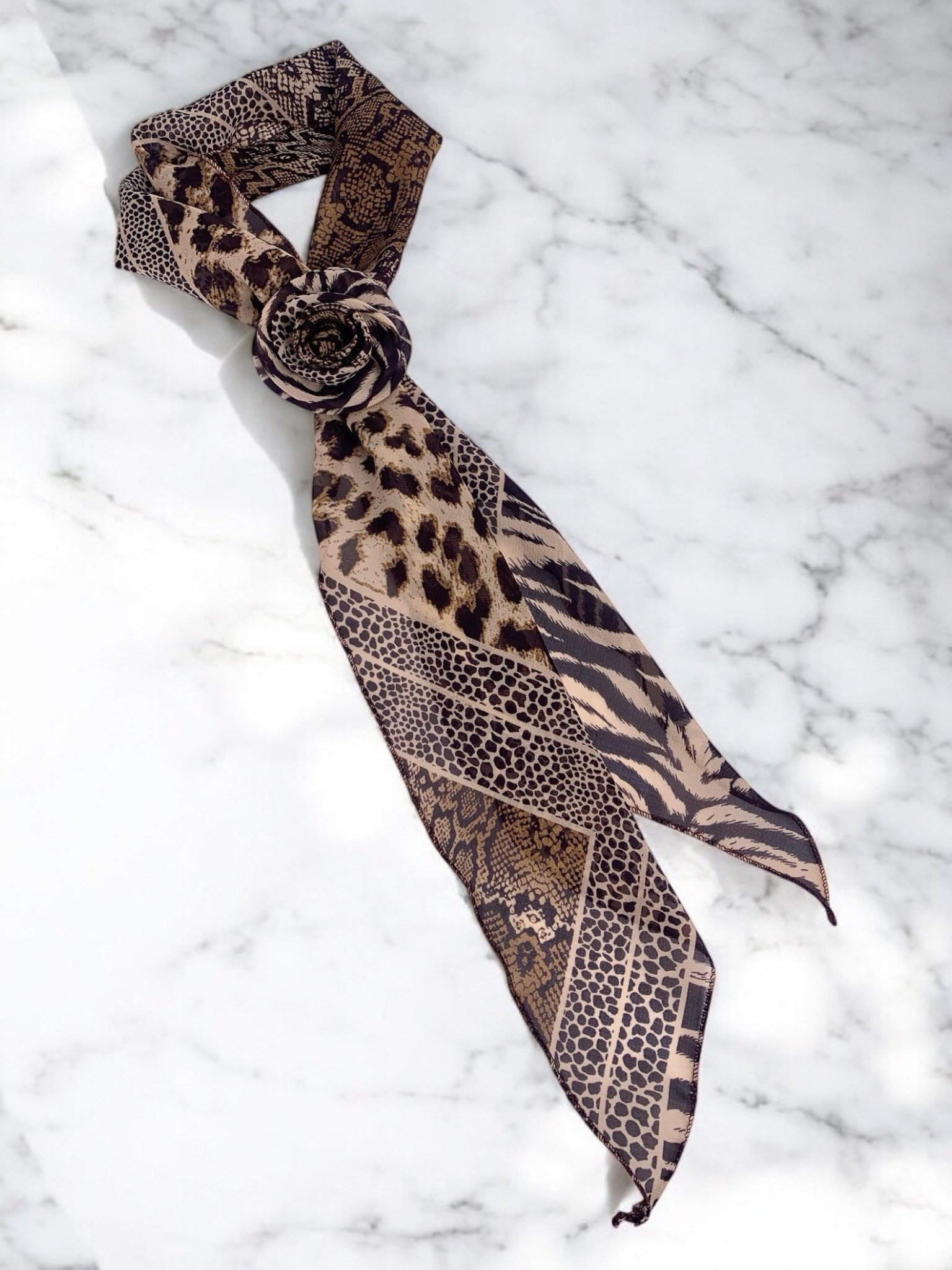 Grossiste ÉLINE L'ATELIER - Foulard imprimé animal avec fleur