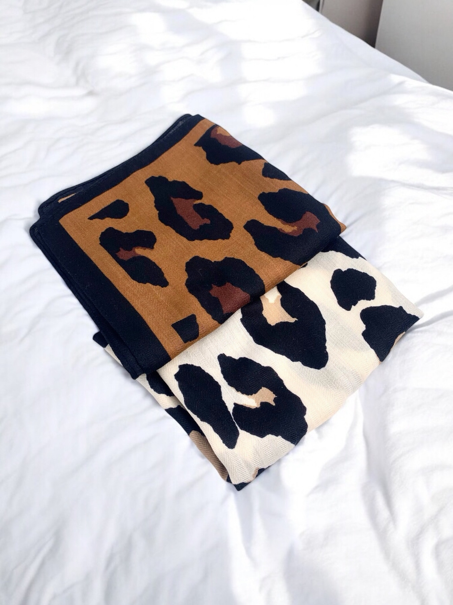 Grossiste ÉLINE L'ATELIER - Foulard carré léopard