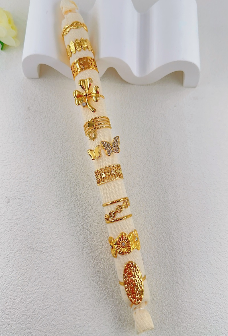 Großhändler Ella Ella - SET AUS 10 VERSTELLBAREN EDELSTAHLRINGEN