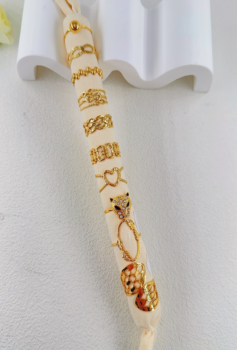 Großhändler Ella Ella - SET AUS 10 VERSTELLBAREN EDELSTAHLRINGEN