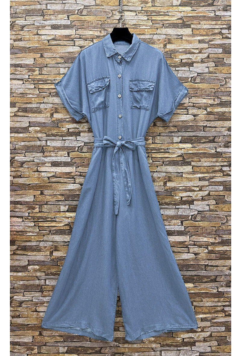 Mayorista Elle Style - Mono CAMILA muy fluido en denim de TELA LYOCELL con botones y bolsillos, chic y a la moda
