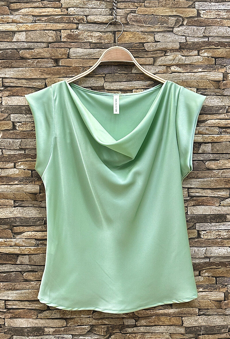 Grossista Elle Style - Blusa SATINA, in raso, romantica, chic e alla moda.