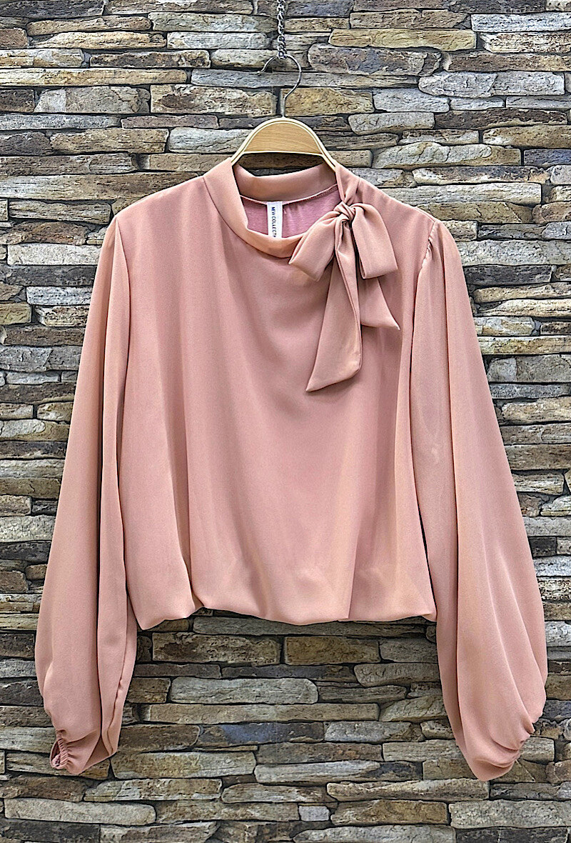 Mayorista Elle Style - Blusa ANIELLA, romántica, chic, mangas fluidas a la moda, forro de viscosa