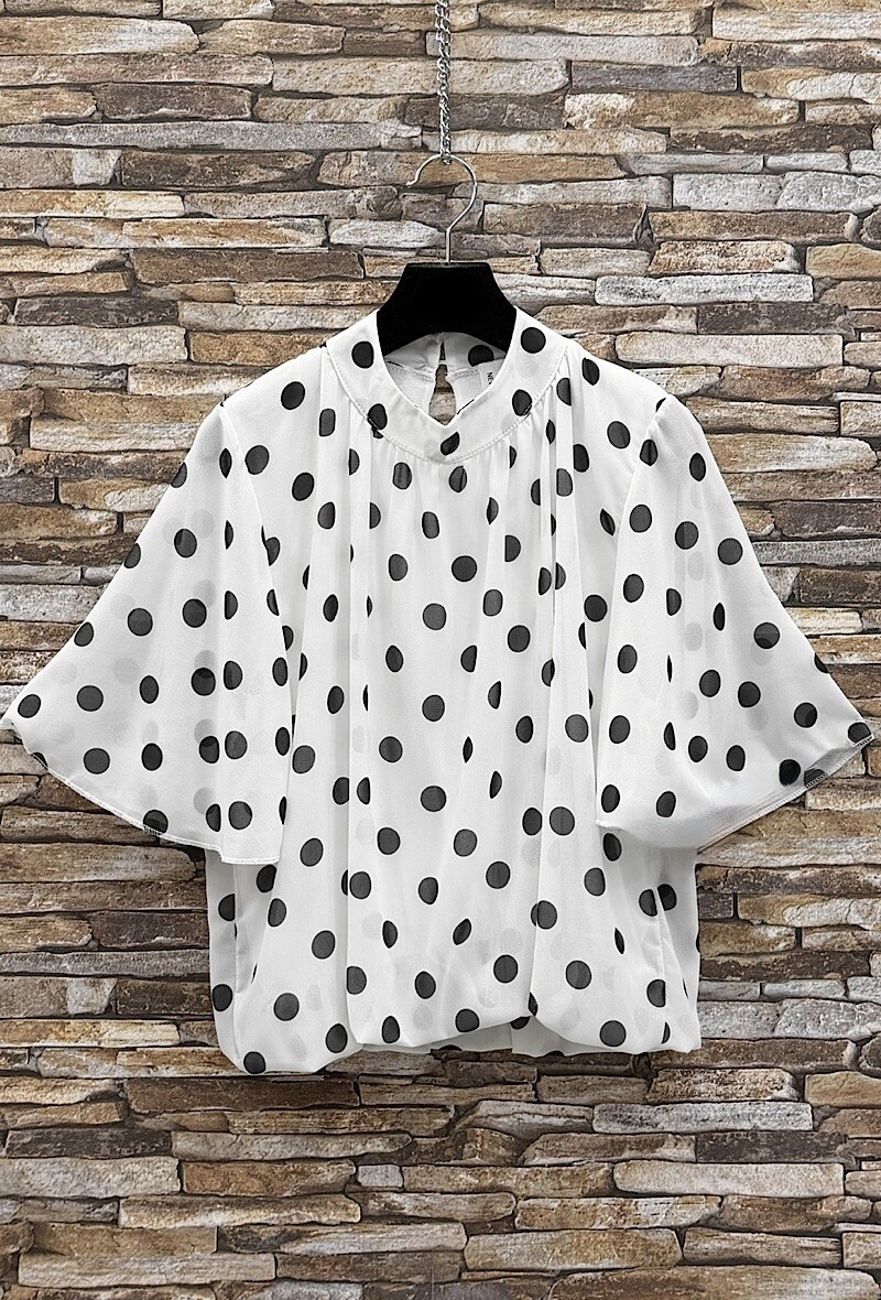 Grossista Elle Style - Blusa AGNES stampata con maniche fluide romantiche, chic e alla moda con fodera in viscosa