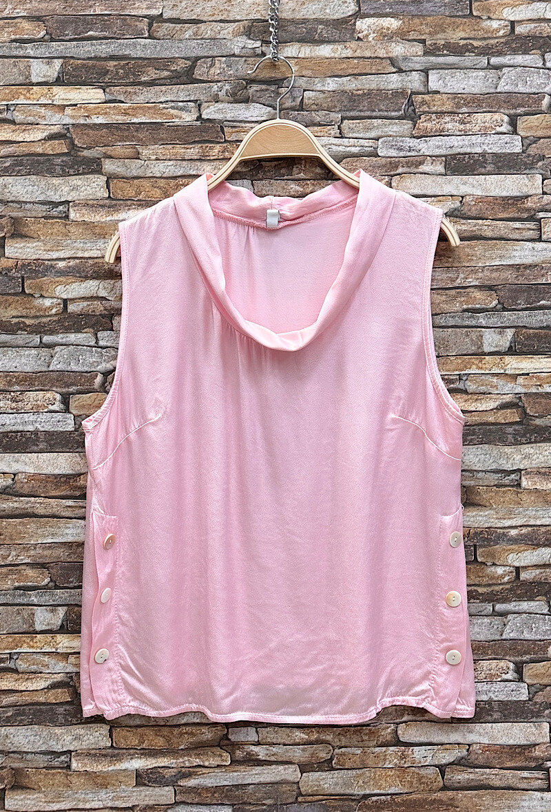 Mayorista Elle Style - Blusa BONNIE de viscosa satinada, fluida y romántica, en satén
