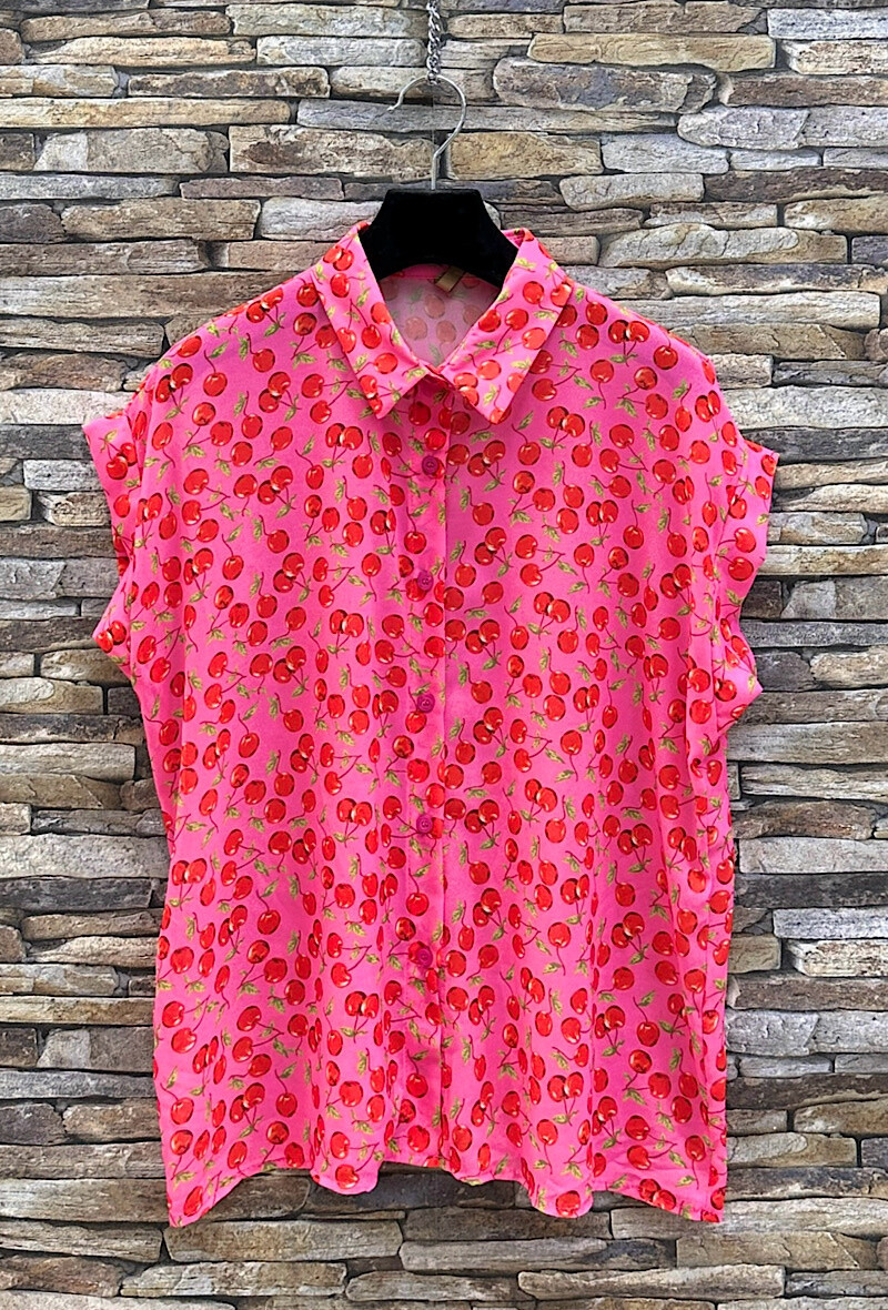 Wholesaler Elle Style - ERIKA printed, flowing blouse with button to tie or not