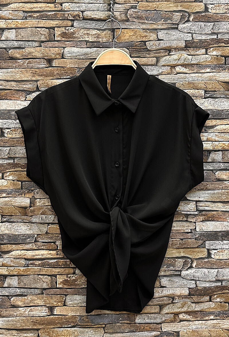 Mayorista Elle Style - JESSICA Blusa elegante. Patrón. Botonadura oculta con bajo tapeta.