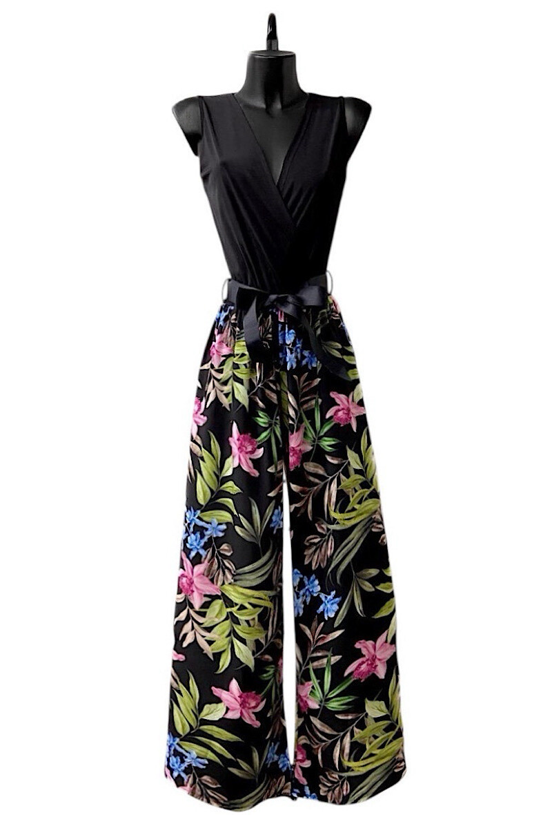 Grossista Elle Style - Tuta LIMEI stampata, pantaloni larghi fluidi e chic.