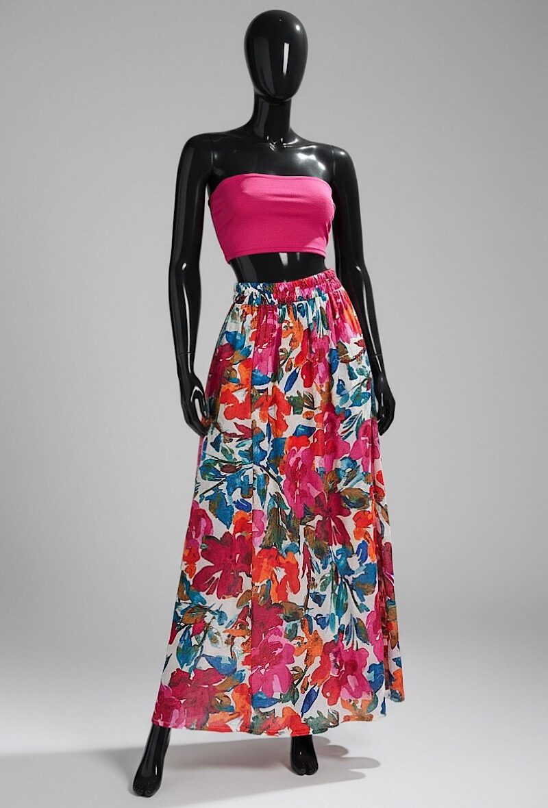 Mayorista Elle Style - Falda LATINA con abertura frontal, muy fluida, completamente forrada en viscosa.