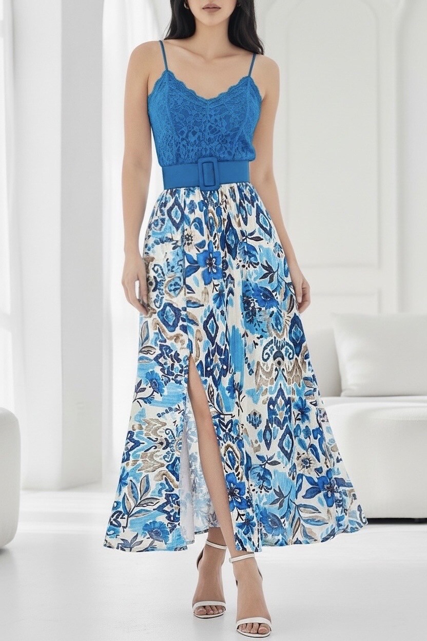 Grossiste Elle Style - Jupe LATINA avec fente avant, très fluide, doubler complètement en viscose.