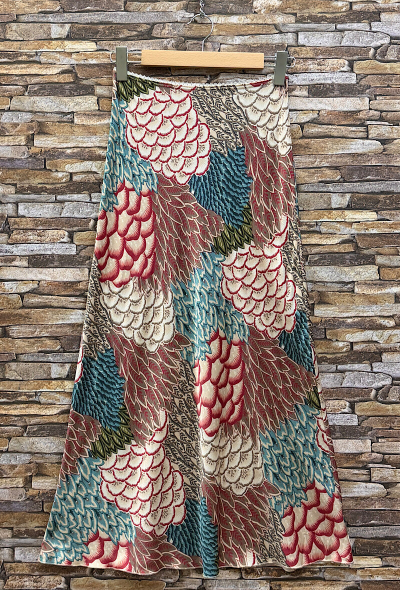 Grossista Elle Style - Gonna MONIE in viscosa satinata effetto seta con bordo in pizzo