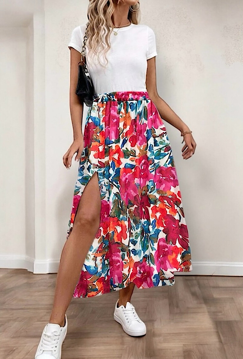 Mayorista Elle Style - Falda LORRIS plisada muy fluida con forro de viscosa.
