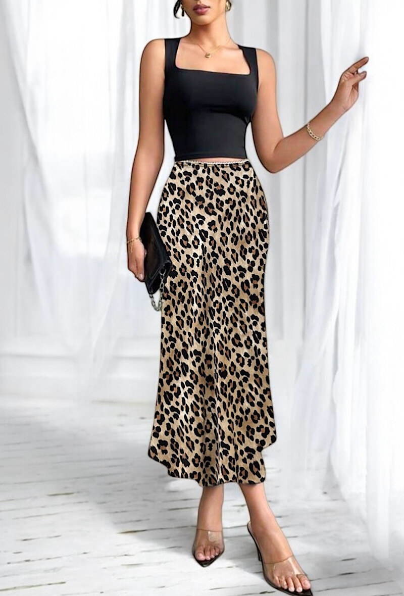 Mayorista Elle Style - Pantalón ancho, fluido y romántico AMY, de viscosa satinada con bolsillos delanteros.