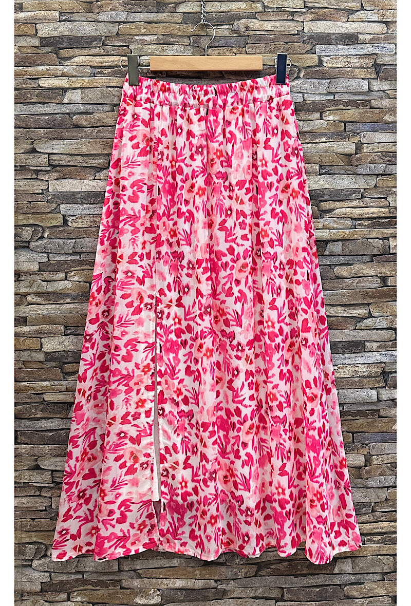 Wholesaler Elle Style - LATINA skirt with front slit, very fluid, completely lined in viscose.