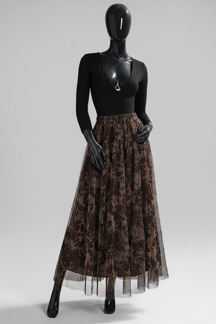 Grossiste Elle Style - Jupe ARIANA en tulle très fluide avec doublure en viscose.