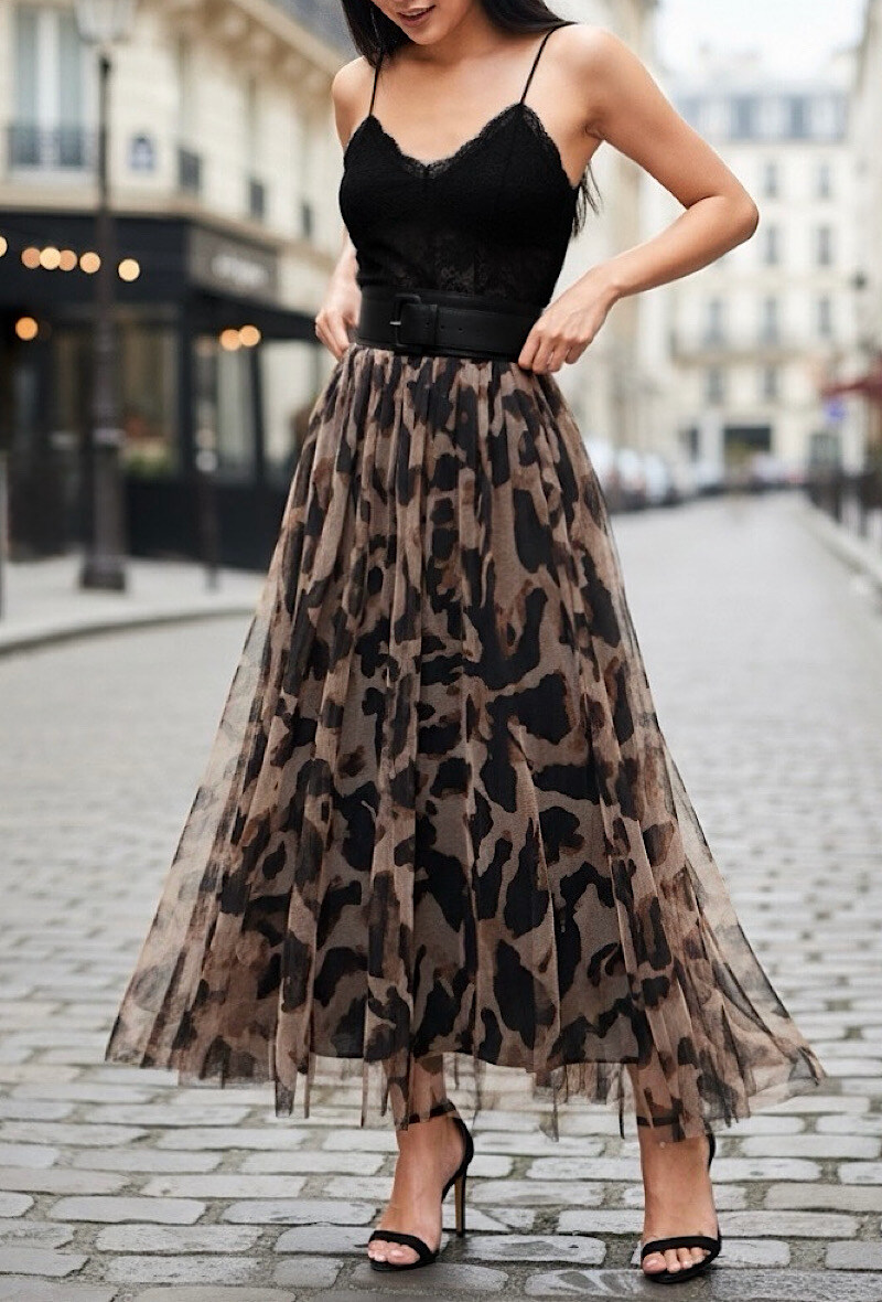 Grossista Elle Style - Gonna ARIANA in tulle molto fluido con fodera in viscosa.
