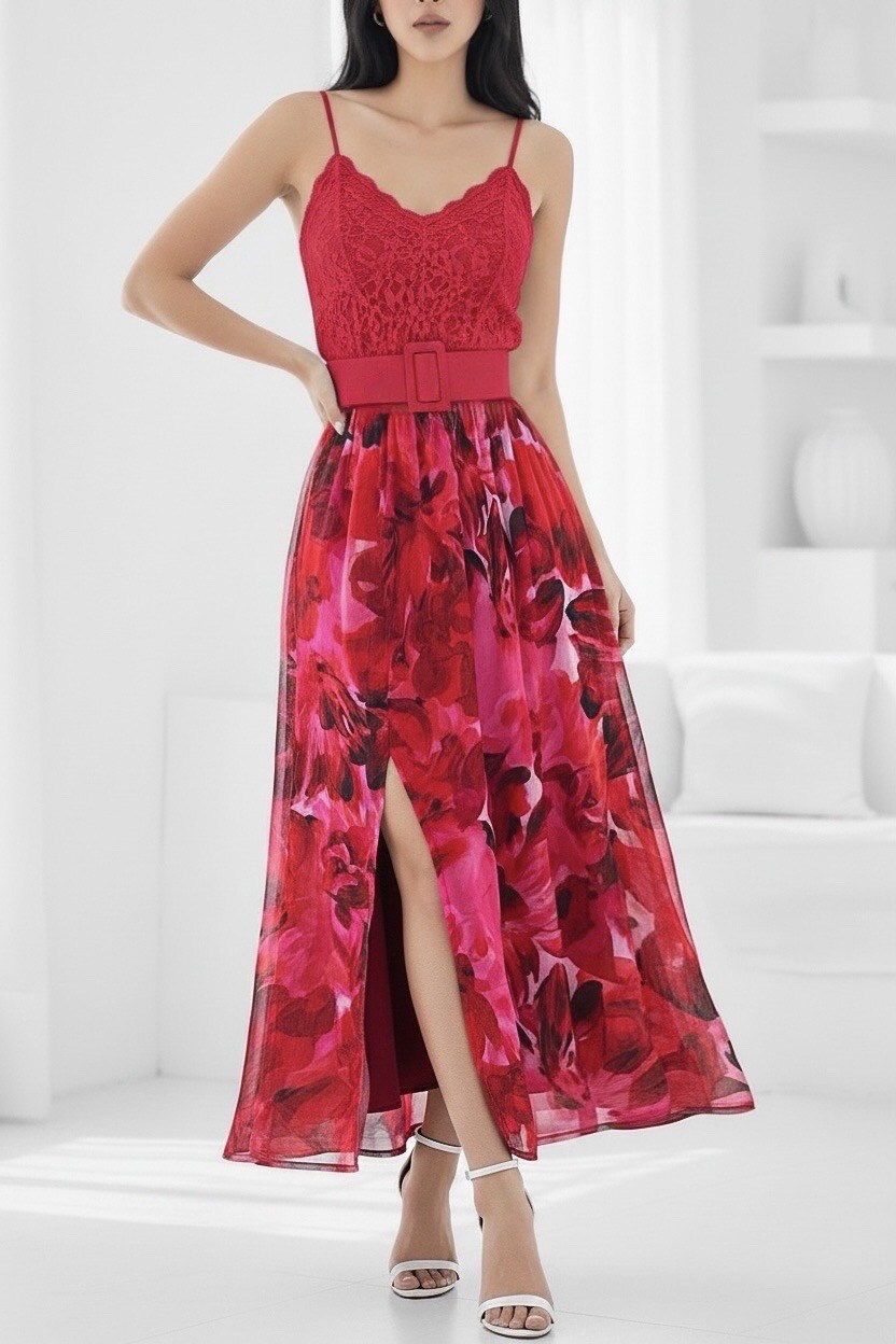 Grossiste Elle Style - Jupe LATINA avec fente avant, très fluide, doubler complètement en viscose.