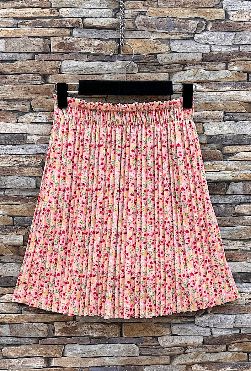 Grossiste Elle Style - Jupe HELENE plissée, imprimé chic, fluide et tendance