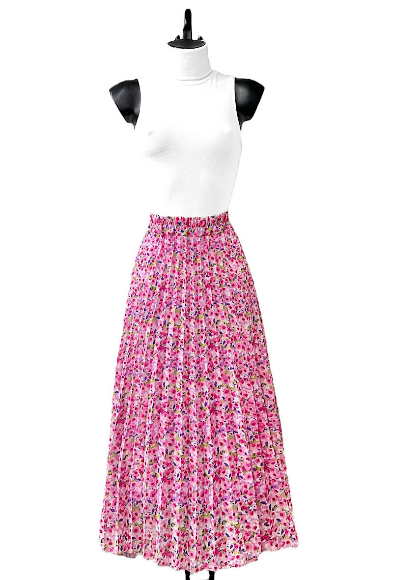 Grossiste Elle Style - Jupe LORRIS plissée très fluide avec doublure en viscose.