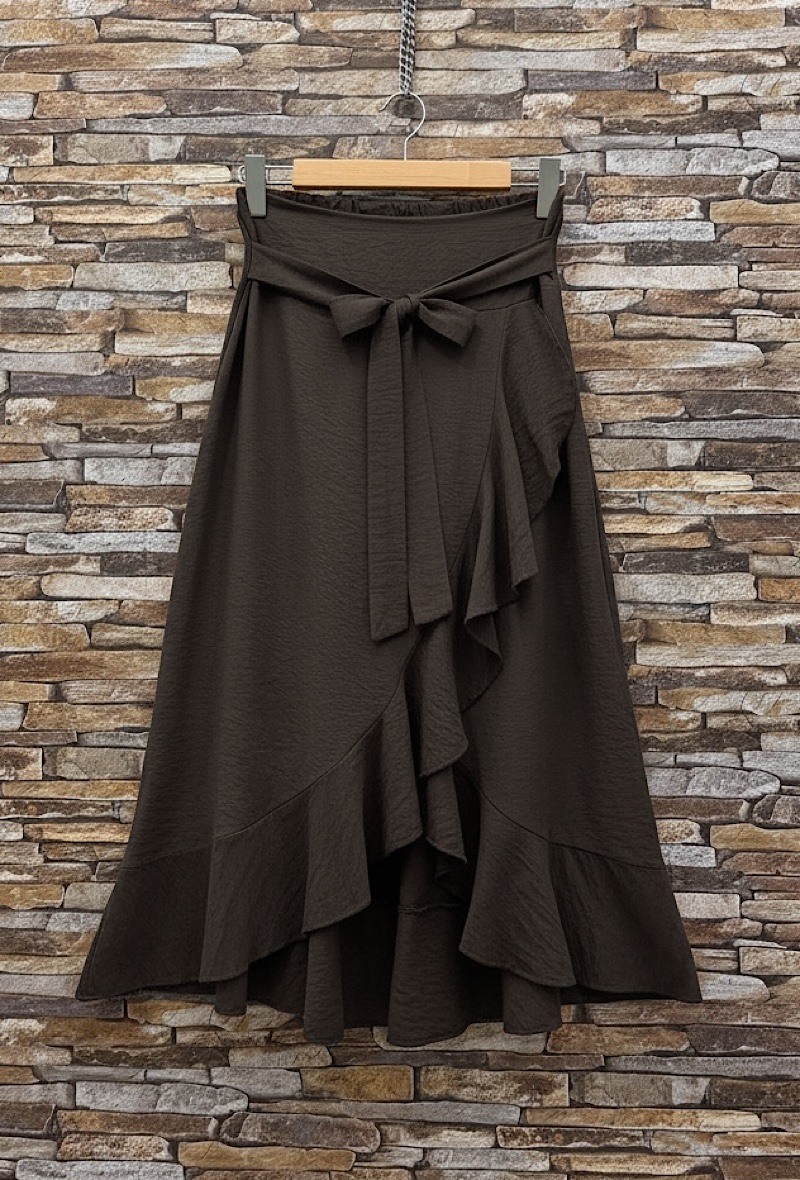 Wholesaler Elle Style - TALIA skirt in ultra-flowy viscose with an elastic waistband. BOHEMIAN CHIC and TRENDY.