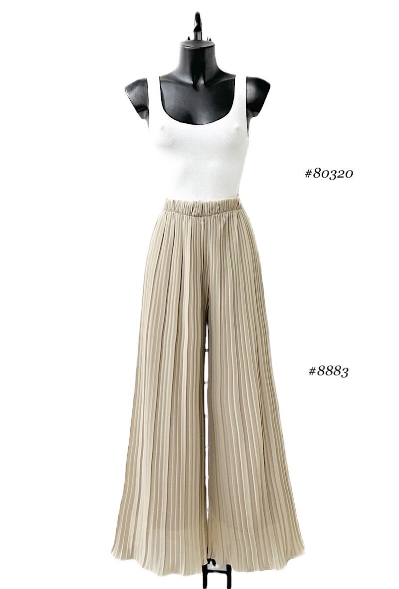 Wholesaler Elle Style - Very fluid pleated ALMA pants, printed with LONG viscose lining.