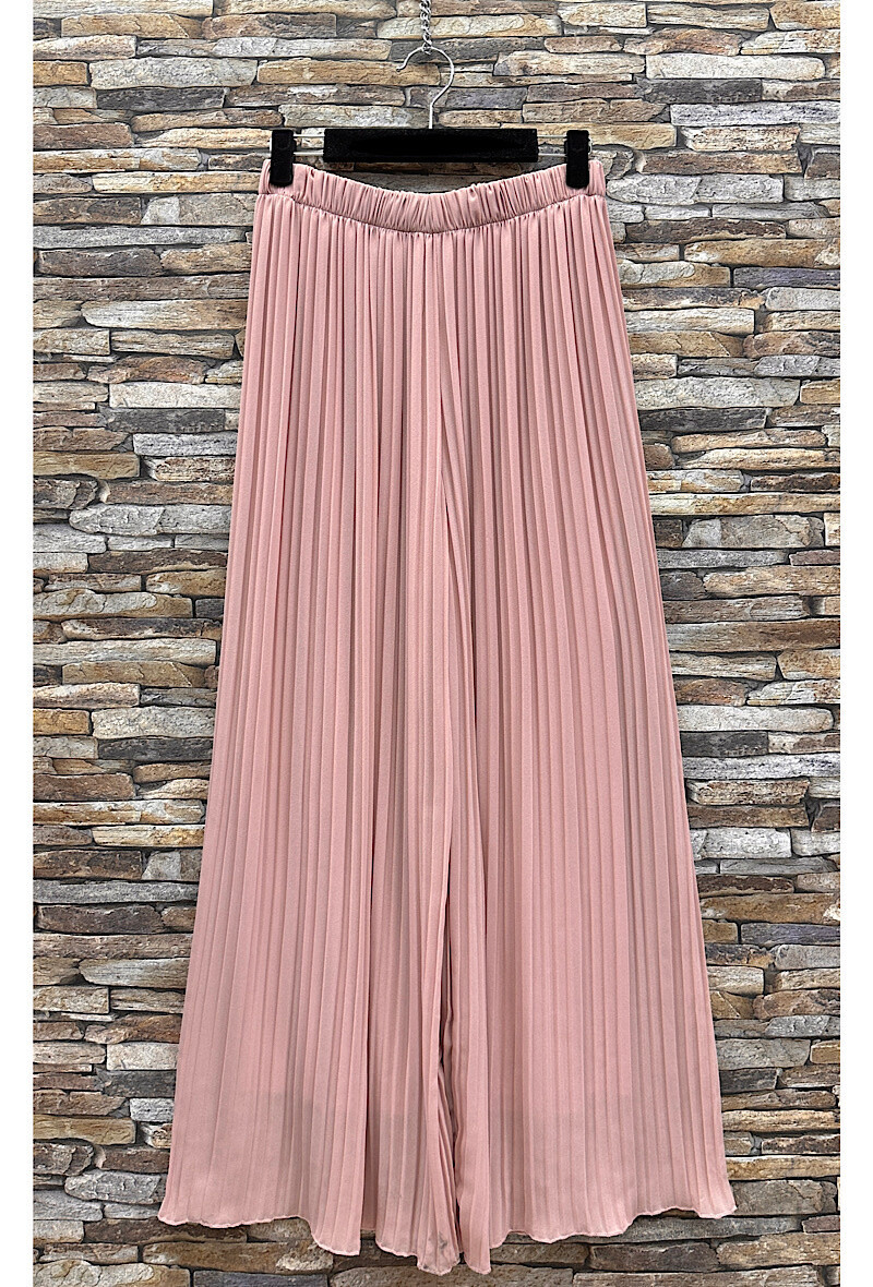 Wholesaler Elle Style - Very fluid pleated ALMA pants, printed with LONG viscose lining.