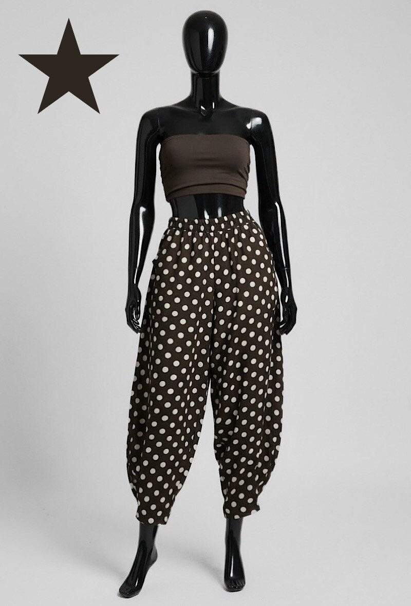 Mayorista Elle Style - Pantalón DOTTA de lunares, muy fluido en viscosa sedosa, bolsillos delanteros, cintura elástica, MATERIAL LYOCELL.