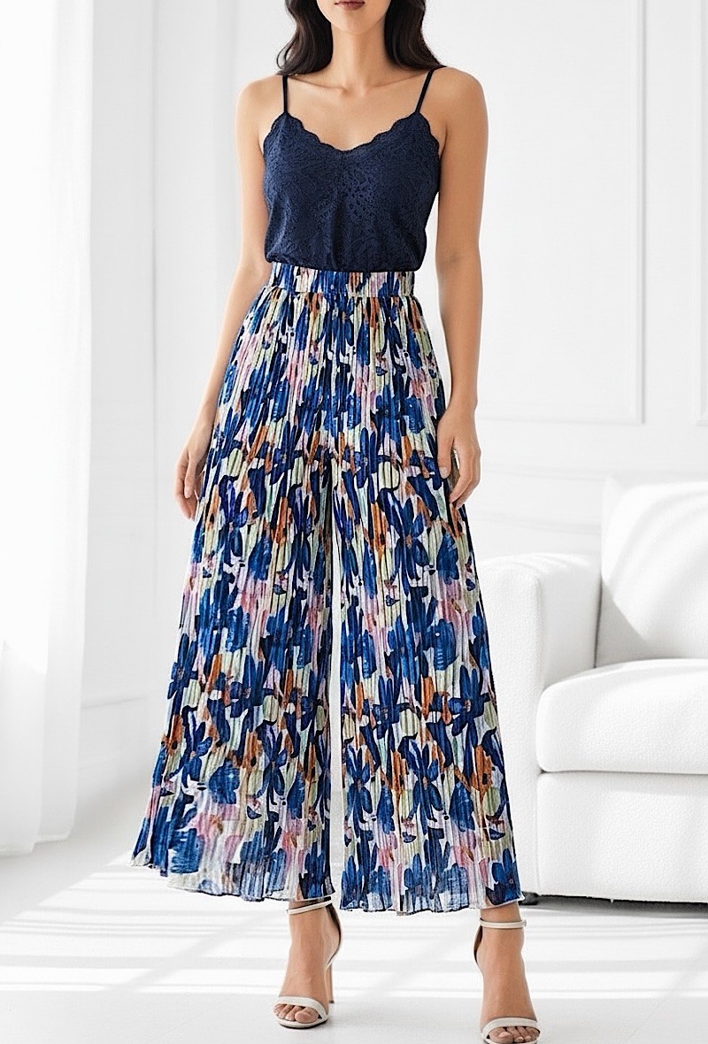 Großhändler Elle Style - ROMY plissierte Hose, sehr fließend, bedruckt mit LANGER HOSE FUTTER aus Viskose.