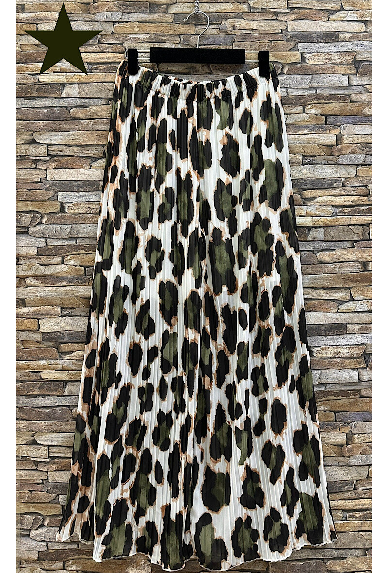 Wholesaler Elle Style - Very fluid pleated ALMA pants, printed with viscose lining.