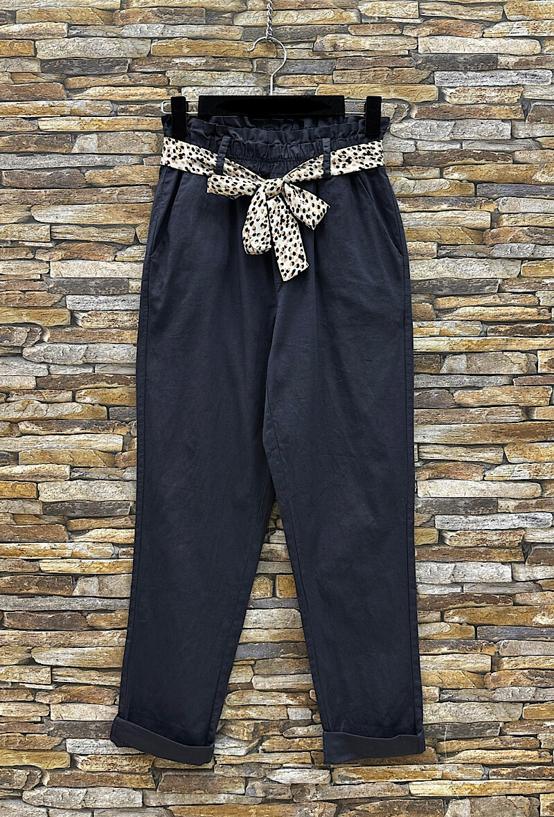 Grossista Elle Style - Pantaloni in cotone CHRYS con cintura a sciarpa e tasche frontali