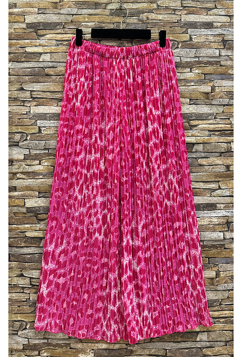 Wholesaler Elle Style - Very fluid pleated ALMA pants, printed with viscose lining.
