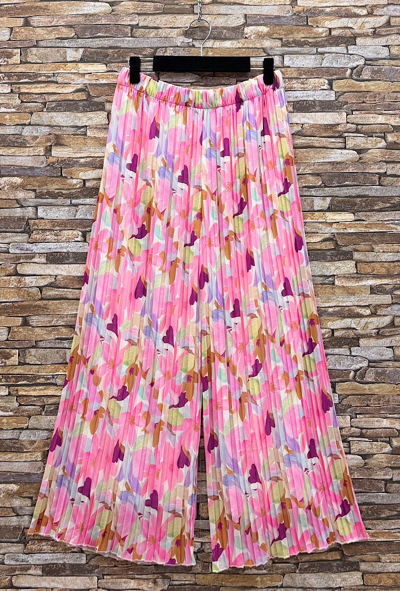 Großhändler Elle Style - ROMY plissierte Hose, sehr fließend, bedruckt mit LANGER HOSE FUTTER aus Viskose.