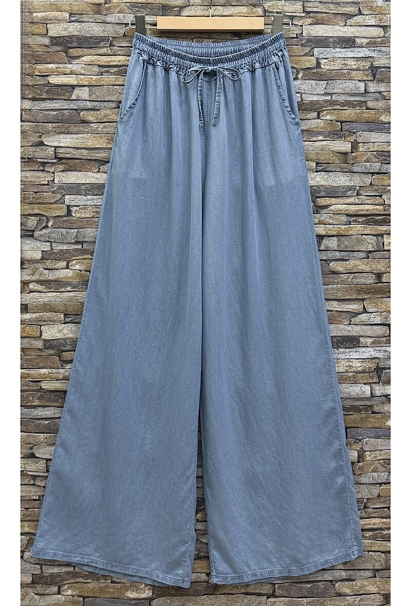 Großhändler Elle Style - YVA Palazzo-Hose aus superfließendem Denim mit Fronttaschen und verstellbarem Gummibund aus LYOCELL-MATERIAL