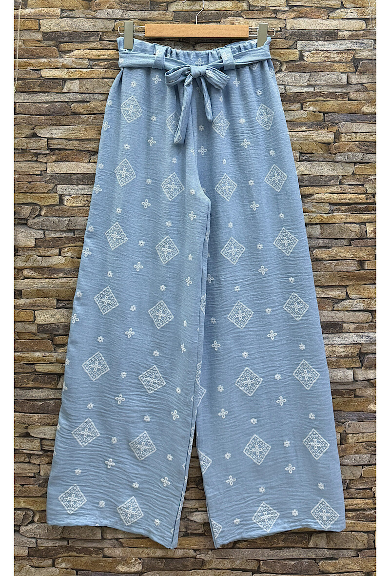 Mayorista Elle Style - Pantalón CORINE amplio y fluido, casual y elegante con cintura elástica.