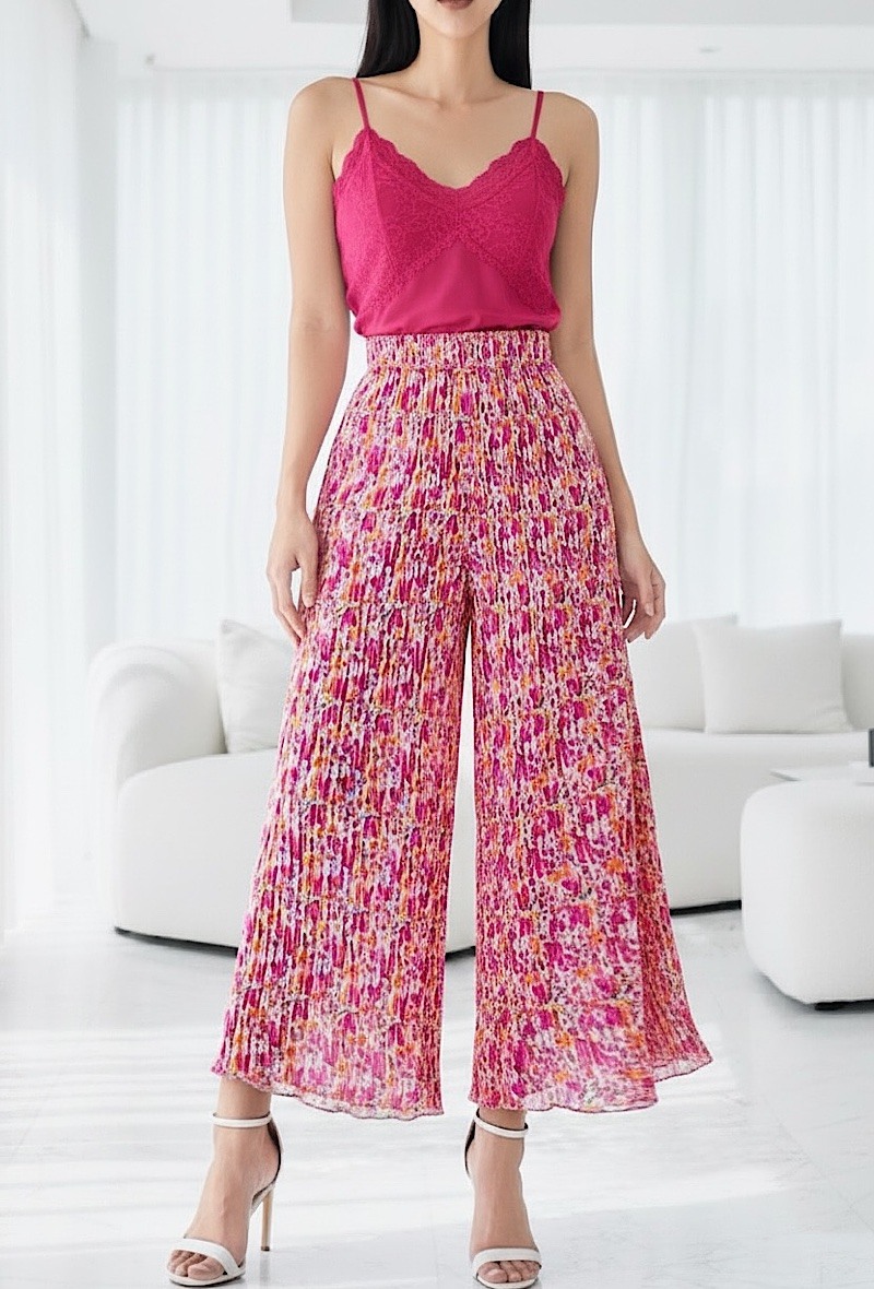 Großhändler Elle Style - ROMY plissierte Hose, sehr fließend, bedruckt mit LANGER HOSE FUTTER aus Viskose.
