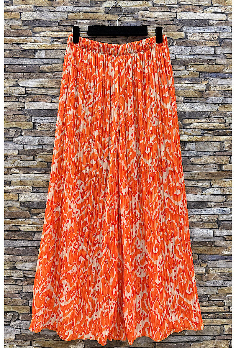 Wholesaler Elle Style - Very fluid pleated ALMA pants, printed with viscose lining.