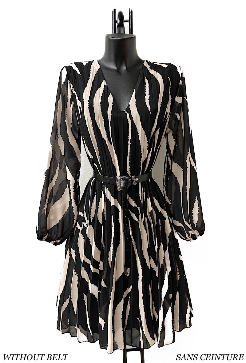 Wholesaler Elle Style - SANIA pleated dress, printed, very fluid with viscose lining