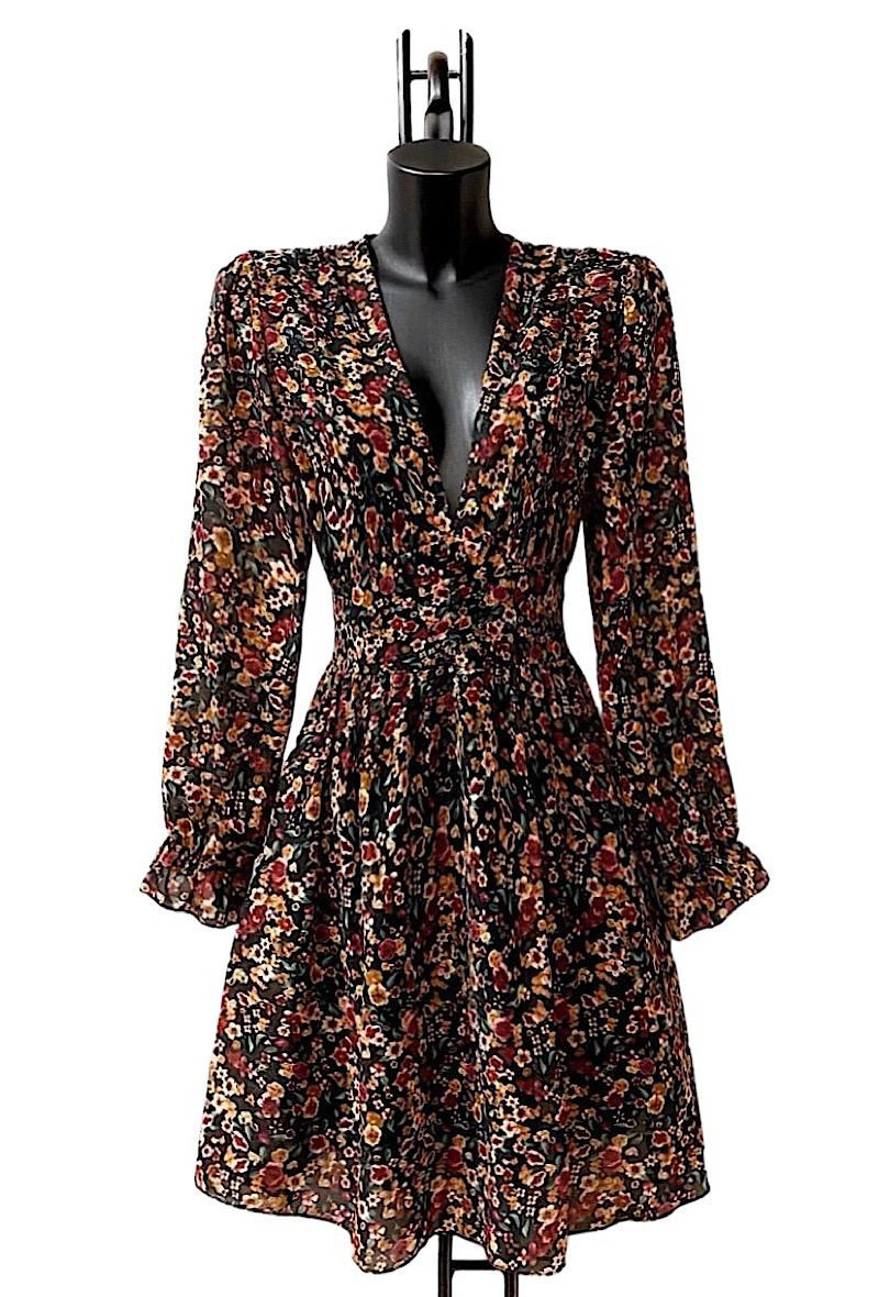 Grossiste Elle Style - Robe JULIETTE imprimé, avec manches longues, boutons et doublure en viscose