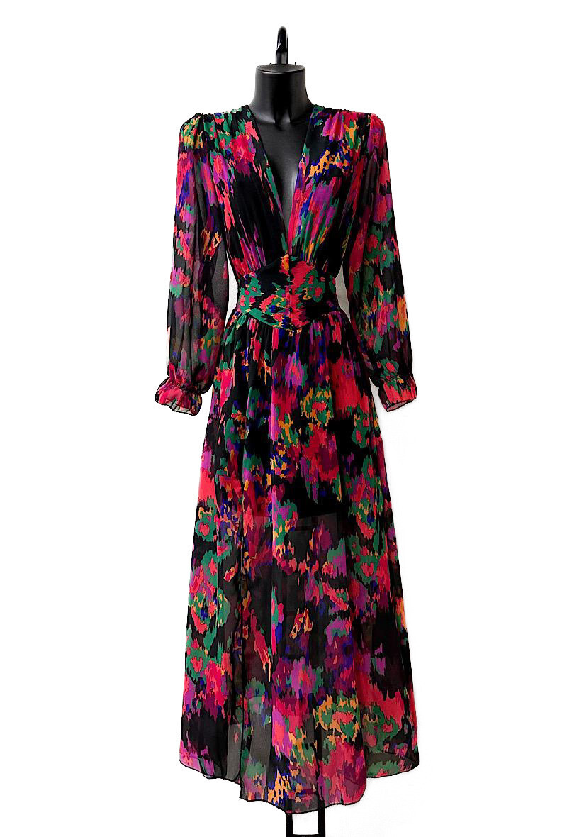 Großhändler Elle Style - JULIETTA-Kleid, lange Ärmel, Knöpfe und Viskosefutter mit Schlitz