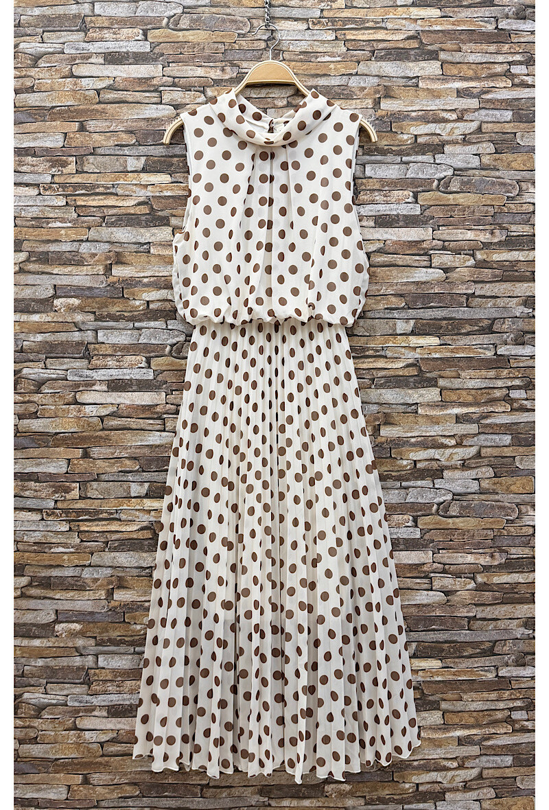 Grossiste Elle Style - Robe POLKY plissé à pois très fluide avec doublure en viscose. BOHEME CHIC et TENDANCE.