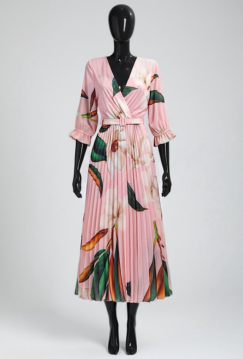 Grossiste Elle Style - Robe LISA plissée avec ceinture faite à la main