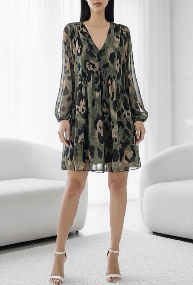 Grossista Elle Style - Abito CLEMENCE con stampa molto fluida, maniche lunghe, fodera in viscosa