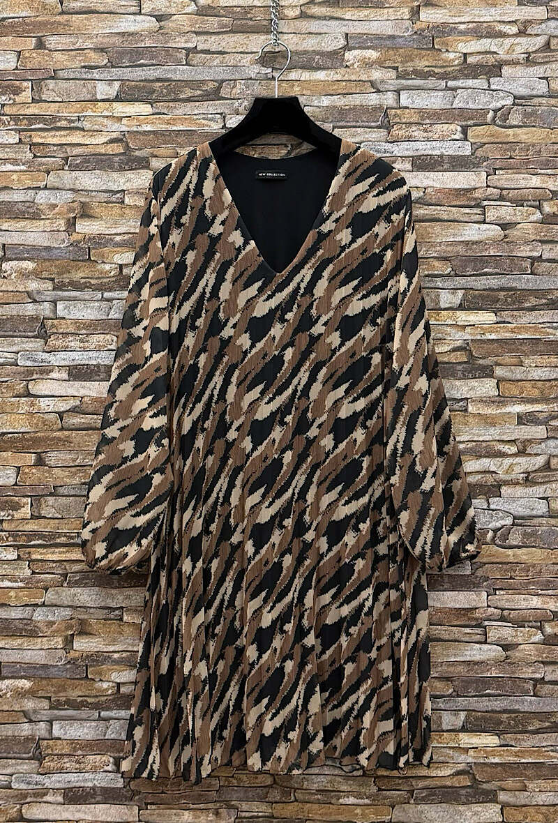 Grossiste Elle Style - Robe SANIA plissée, imprimée très fluide avec doublure viscose