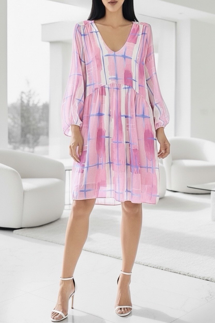 Grossista Elle Style - Abito CLEMENCE con stampa molto fluida, maniche lunghe, fodera in viscosa