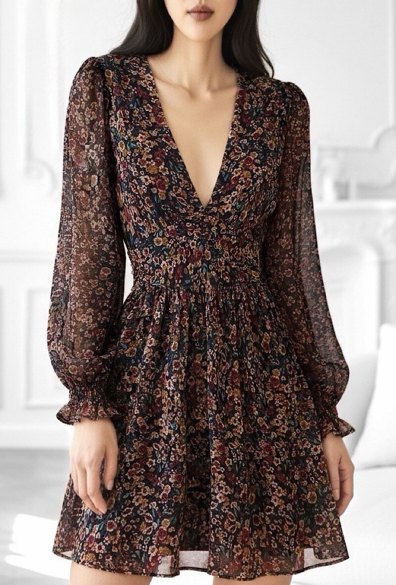 Mayorista Elle Style - Vestido JULIETTE estampado, con mangas largas, botones y forro de viscosa