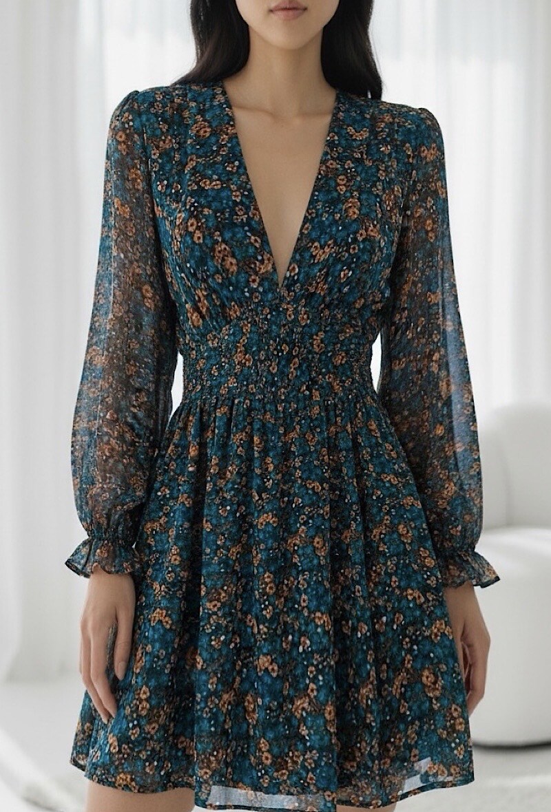Mayorista Elle Style - Vestido JULIETTE estampado, con mangas largas, botones y forro de viscosa