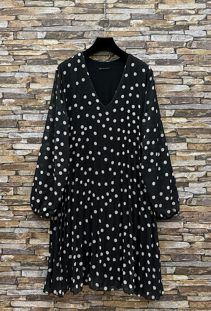 Grossiste Elle Style - Robe SANIA plissée, imprimée très fluide avec doublure viscose